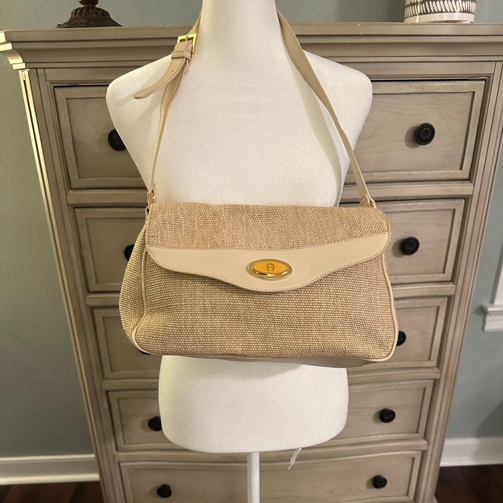 Etienne Aigner purse